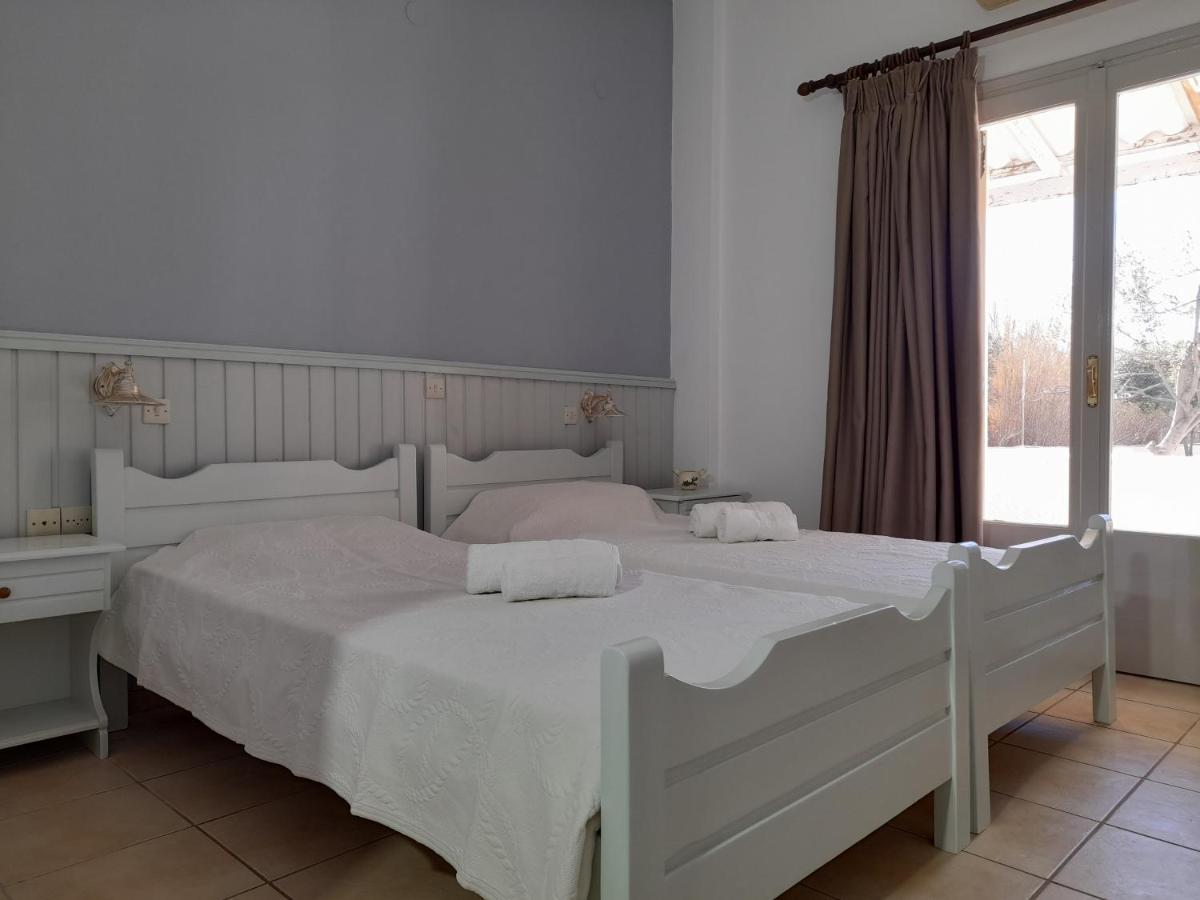 Bed and Breakfast Elia Skála Exterior foto